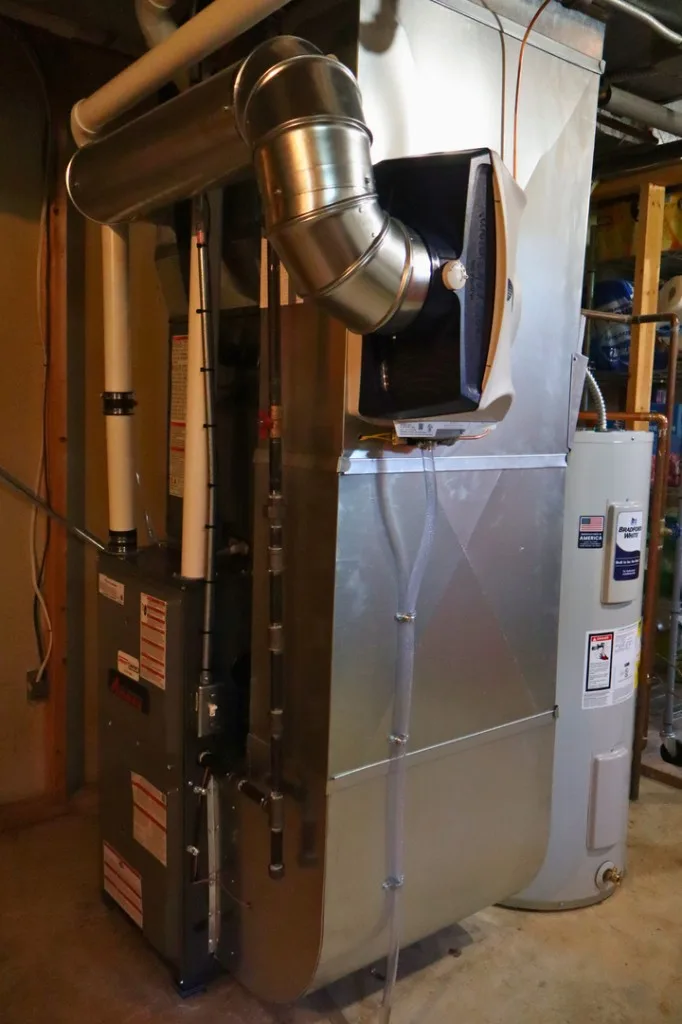Ductless-compatible HVAC installation by Midwest Comfort in a Des Moines-area home